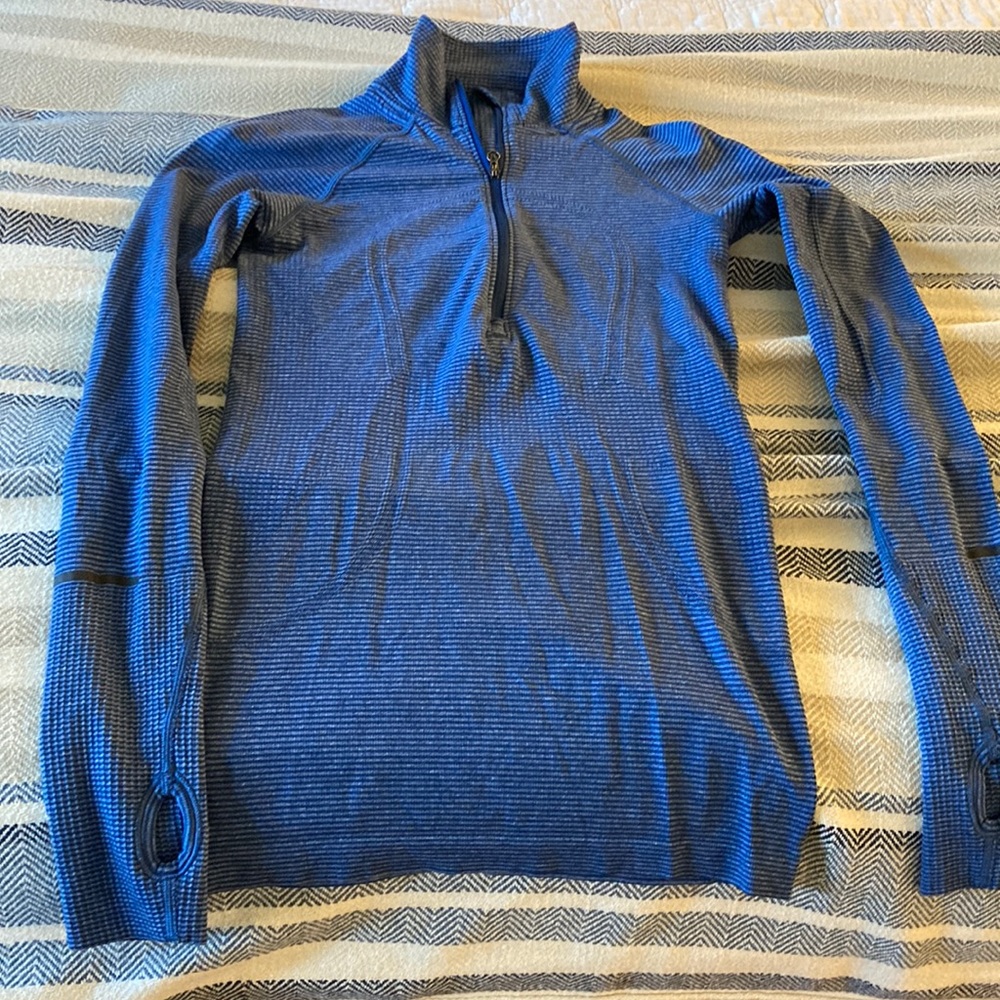 Lululemon long sleeve 1/2 zip top
